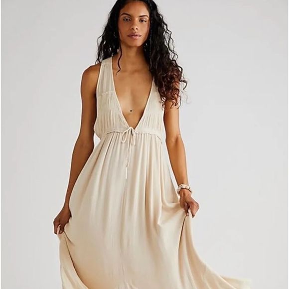 Free People Dresses & Skirts - Free People Endless Summer Showstopper Midi Maxi Dress Halter Ivory Tan